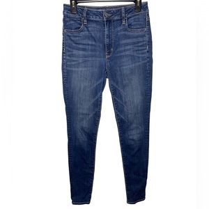 American Eagle Women’s Size 4 super high rise jegging super stretch